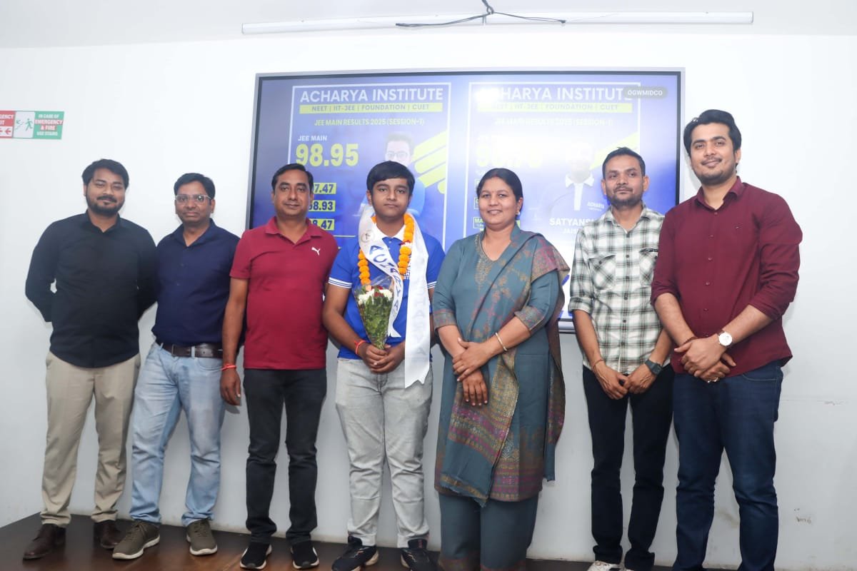 JEE Main 2025 में शानदार सफलता! — 14