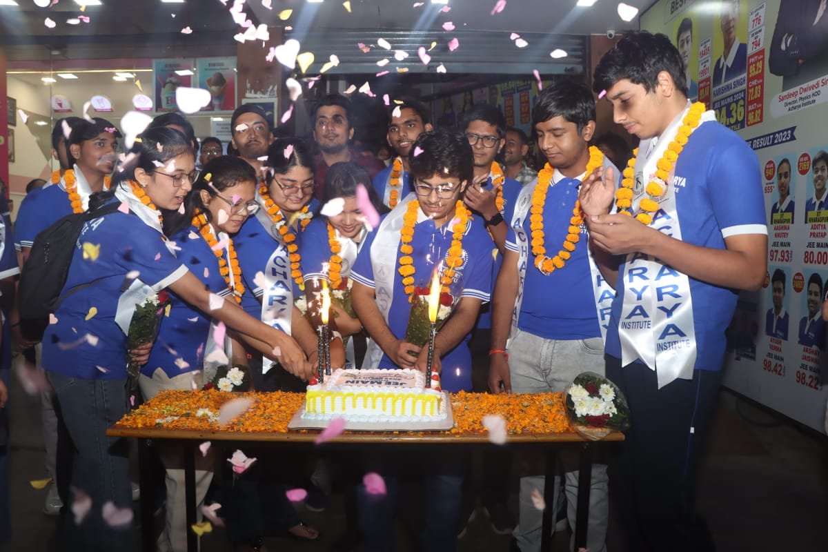 JEE Main 2025 में शानदार सफलता! — 8